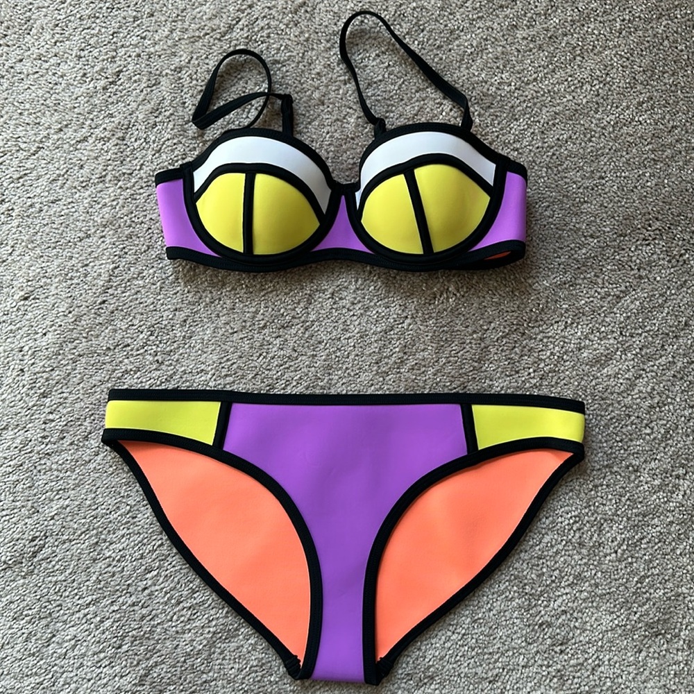 Triangl Swimwear Purple/Yellow/White Bikini XS Top, M Bottoms